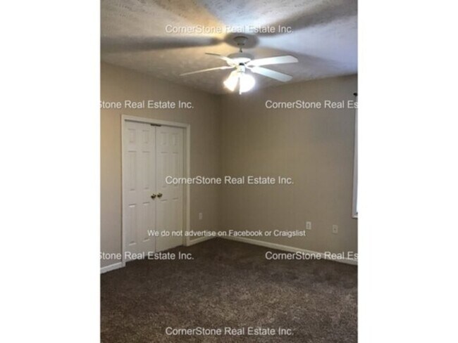 Building Photo - 4050 Bardstown Ct