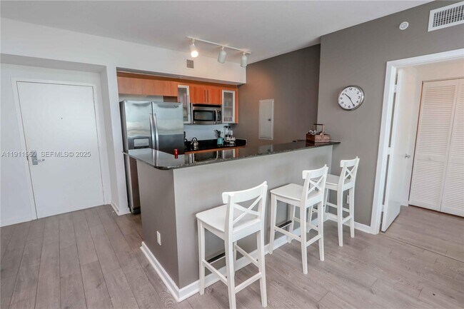 Building Photo - 325 S Biscayne Blvd