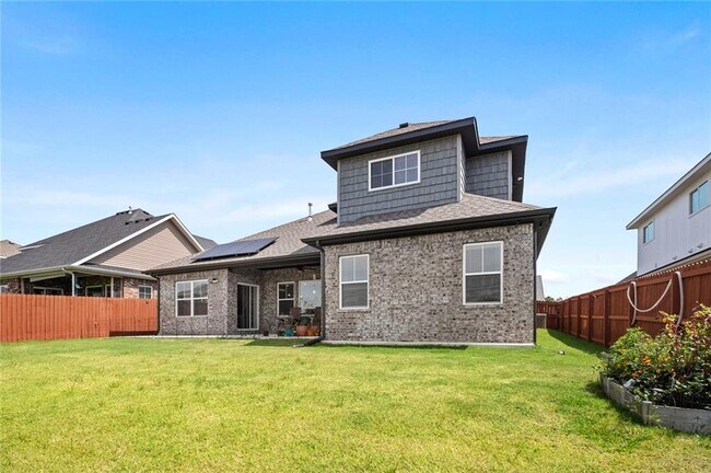 Building Photo - 1241 Bootleg Rd