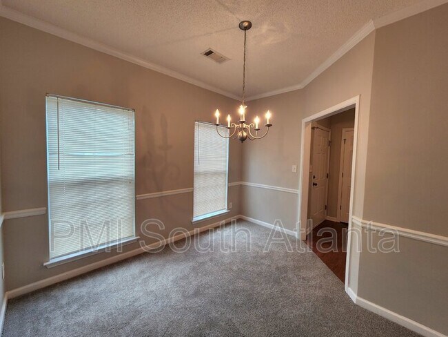 Building Photo - 176 Shenandoah Dr