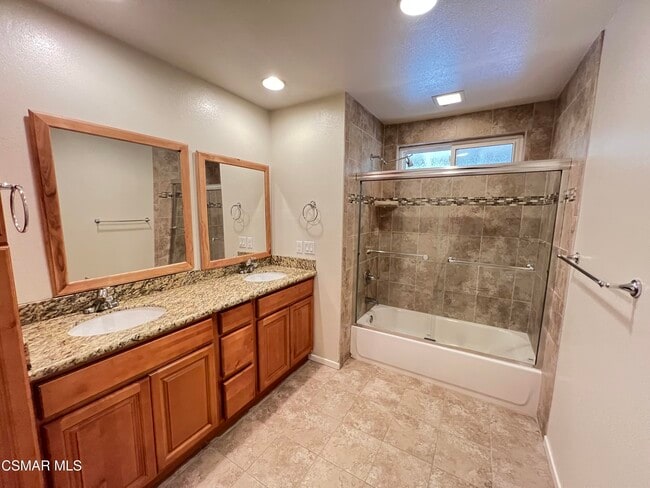 Building Photo - 1287 Knollwood Dr