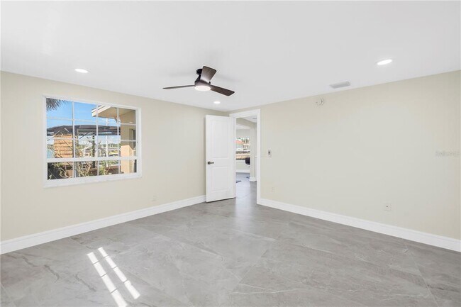 Building Photo - 17601 Sterling Terrace