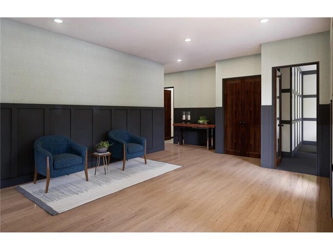 Building Photo - 13130 ISETTA CIR NE