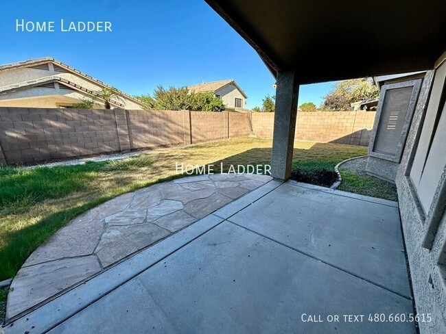 Building Photo - 1100 E Nunneley Rd