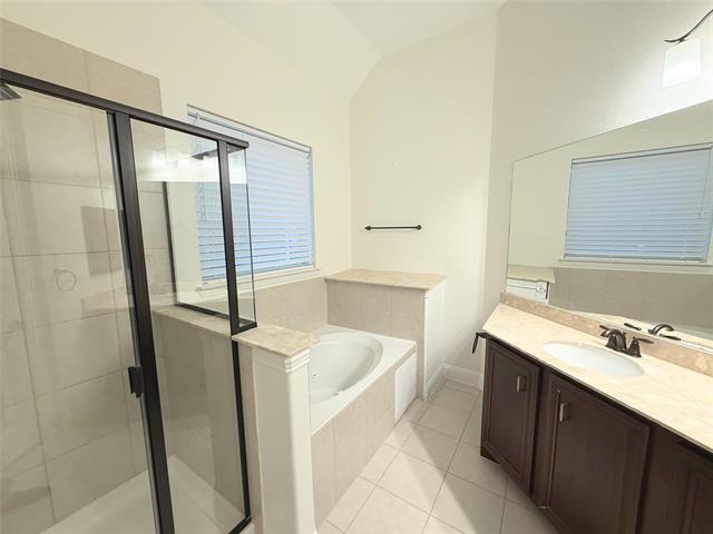 Building Photo - 4717 Whitehall Ct