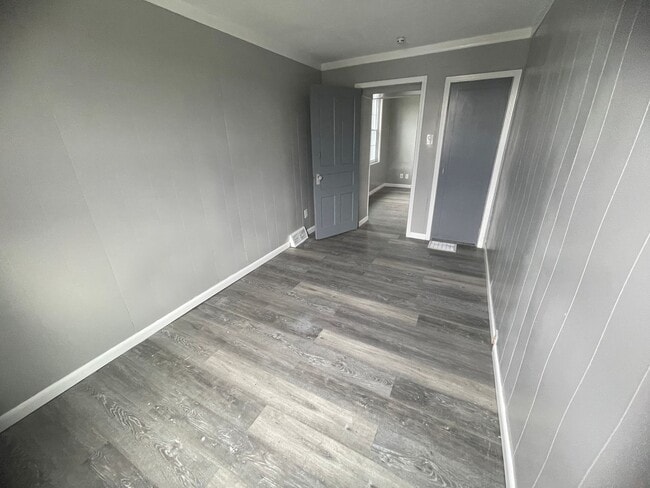 Building Photo - Newly updated 3 bedroom house in Glassport for rent!