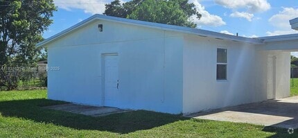 Building Photo - 11700 SW 220th St