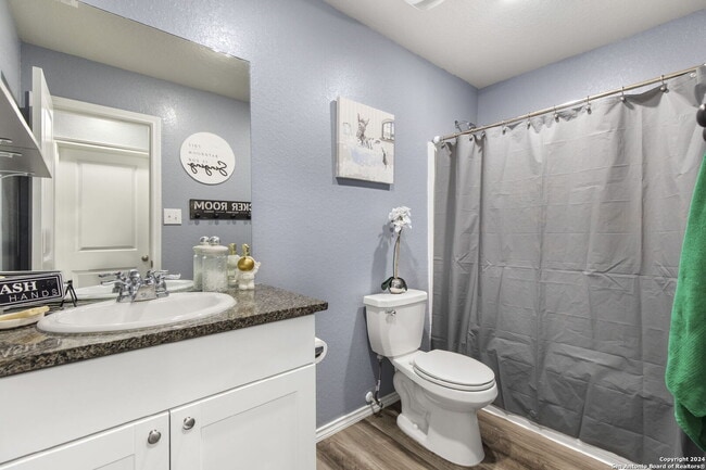 Building Photo - 5762 Sunset Point