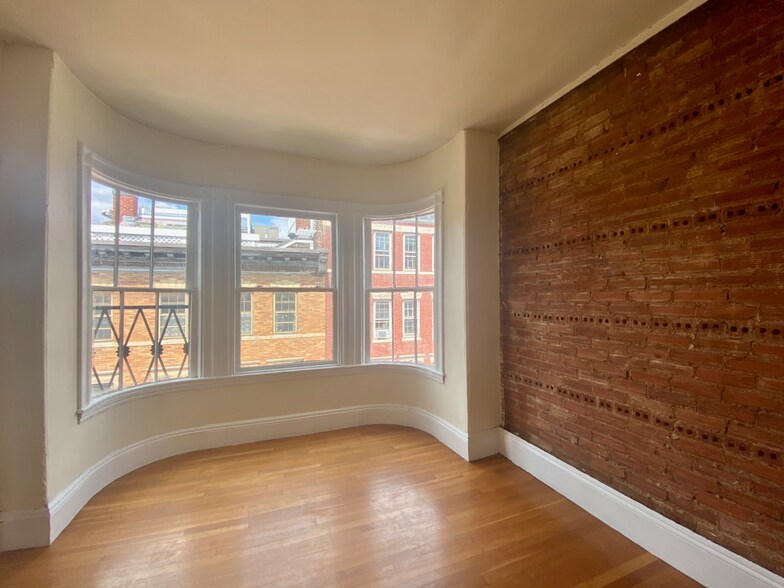 *Pictures are representative samples of the advertised unit. In some cases, the actual units you tou - 52 Revere St