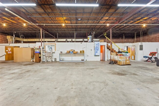 Building Photo - 200 Motel Dr.