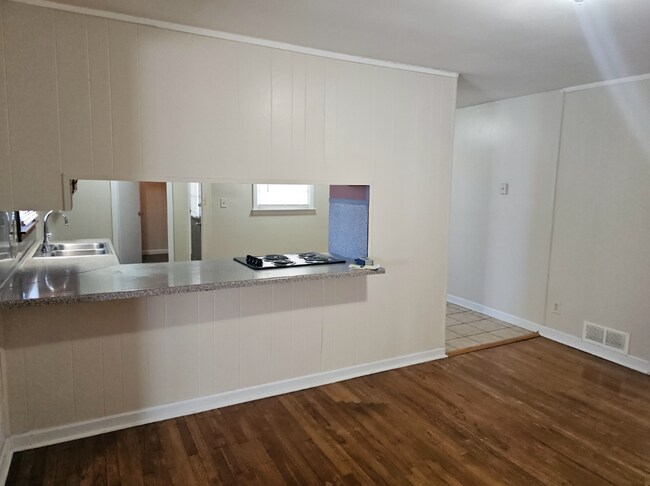 Building Photo - 3101 Cabriolet Trail