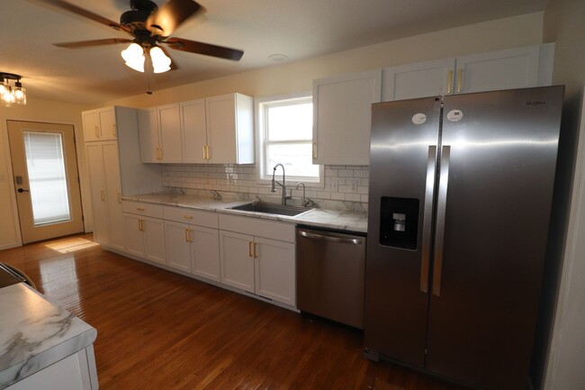 Building Photo - Gorgeous Home for Rent