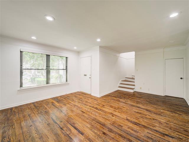 Building Photo - 5036 Lahoma St