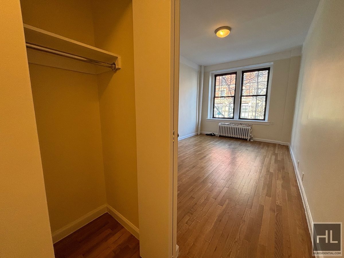 Building Photo - WEST 72 STREET