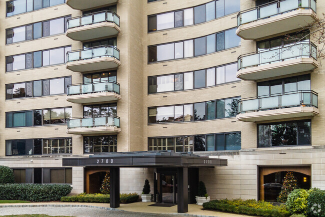 2502 Calvert St NW - Shoreham West Cooperative