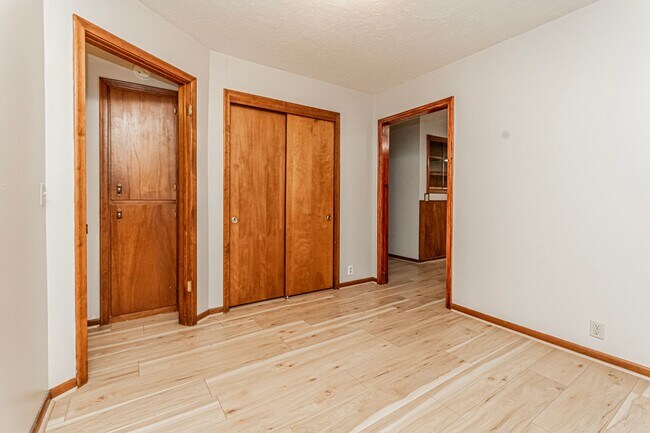 Building Photo - Please View 3D Virtual Walk-Through Before...