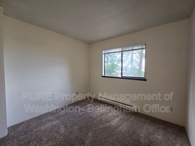 Building Photo - 1252 Nevada St