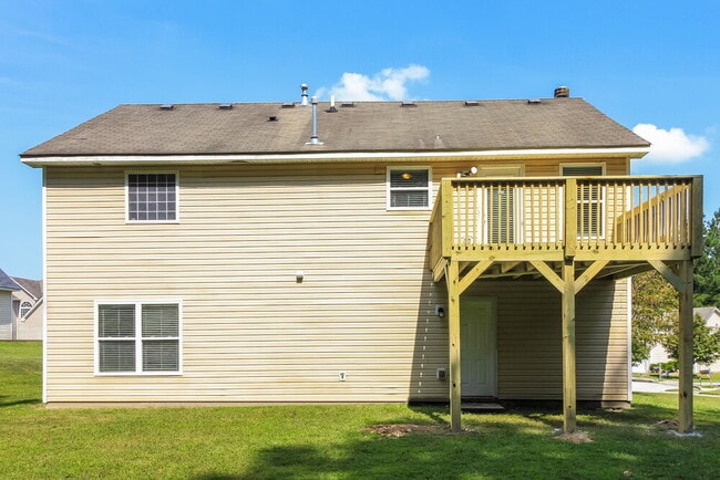 Building Photo - 465 Marriott Dr