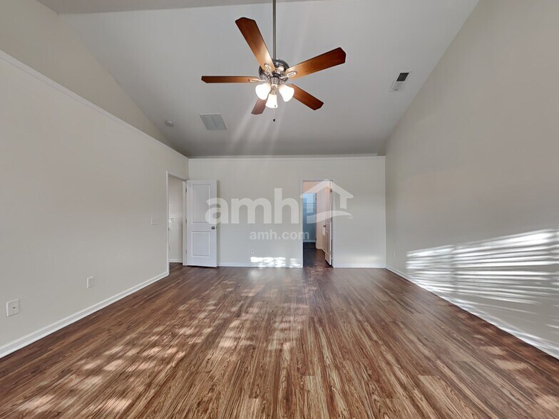 Building Photo - 3005 Peacher Ct