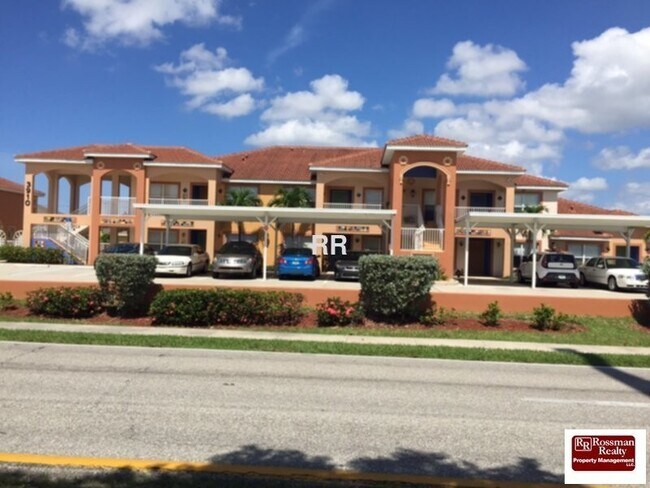 Building Photo - Santa Barbara Villas