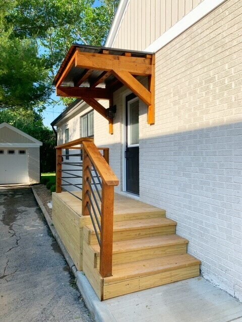 Building Photo - BUTLER UNIVERSITY 4BR/4BA PROFESSIONALLY REMODLELED!!   PERFECT FOR 4 ROOMATES!