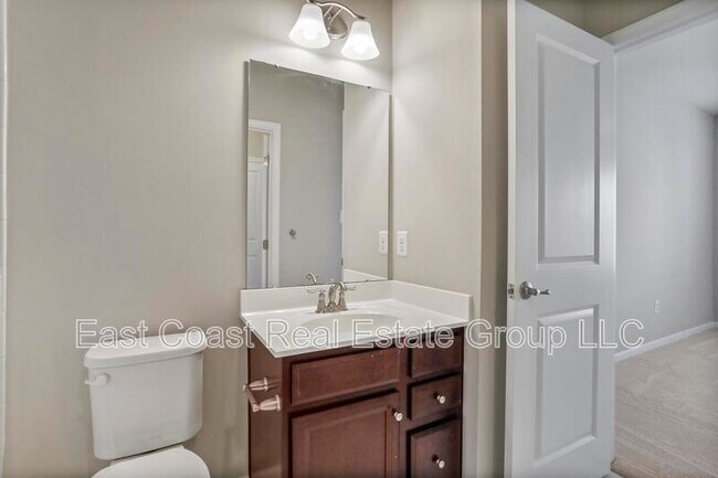 Building Photo - 6501 Walcott Ln