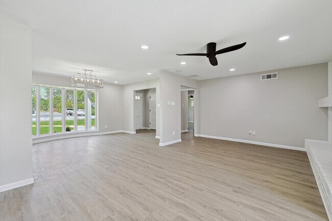 Building Photo - 3434 Jubilee Trl
