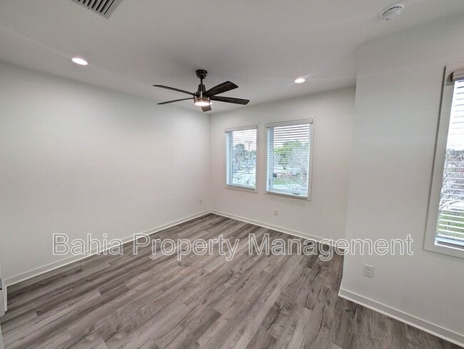 Building Photo - 2108 E 22nd Ave.