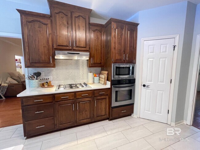 Building Photo - 31072 Oakleigh Dr