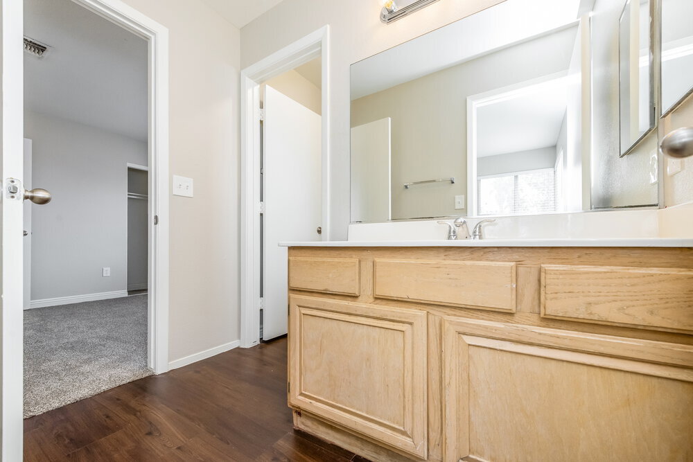 Building Photo - 4501 Bradpoint Dr