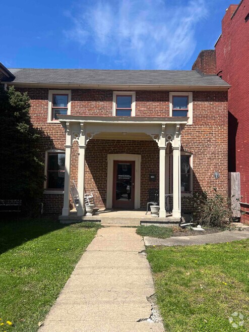 Building Photo - 263 N Limestone