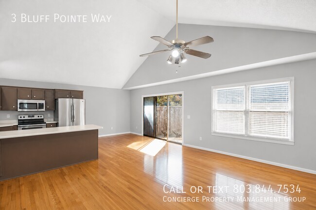 Building Photo - 3 Bluff Pointe Way