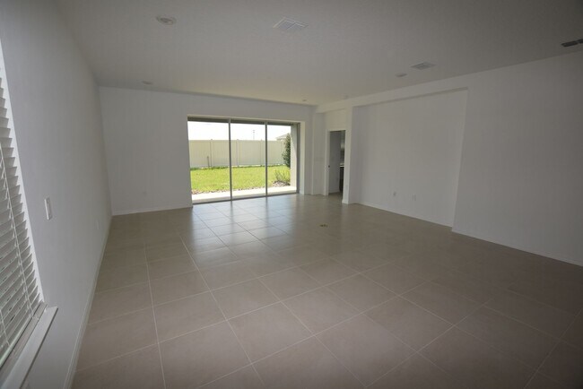 Building Photo - 5259 Bowspirit Wy