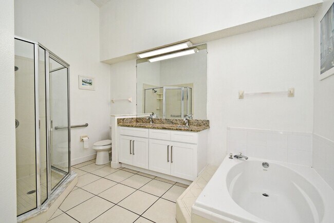 Building Photo - 1,850 Sq Ft 3-Bed, 2-Bath Orlando Home – L...