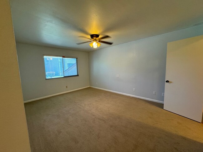 Building Photo - 3450 Santa Maria Way