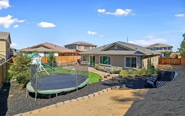 Building Photo - 39 Pato Ln