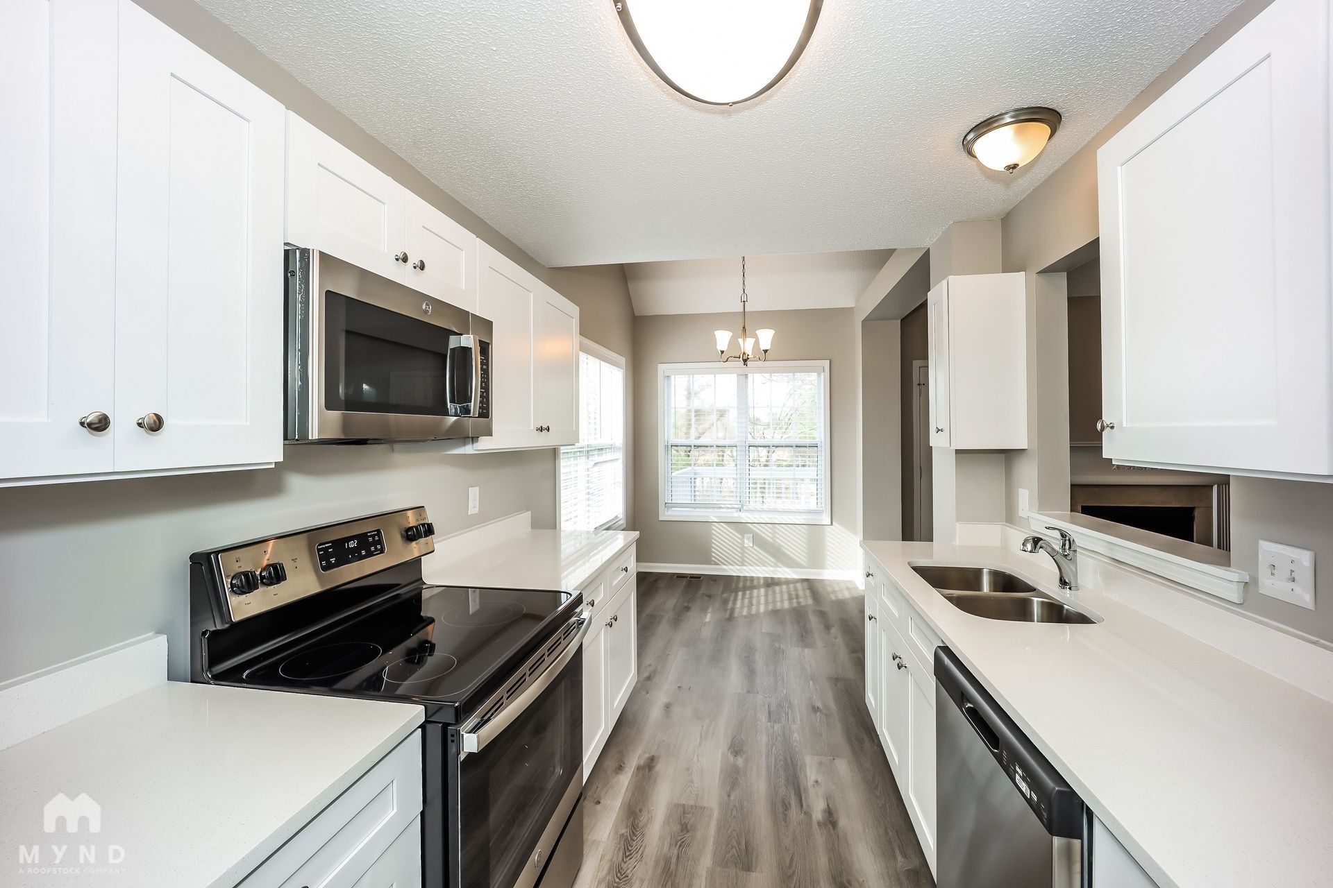 Building Photo - 17 Richmond Dr