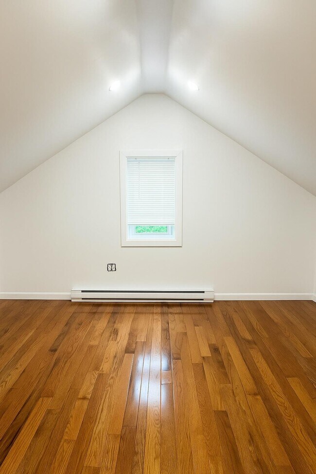 Building Photo - 2453 US-209