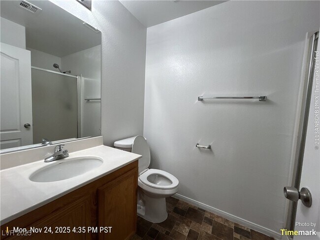 Building Photo - 7251 Pine Barrens St