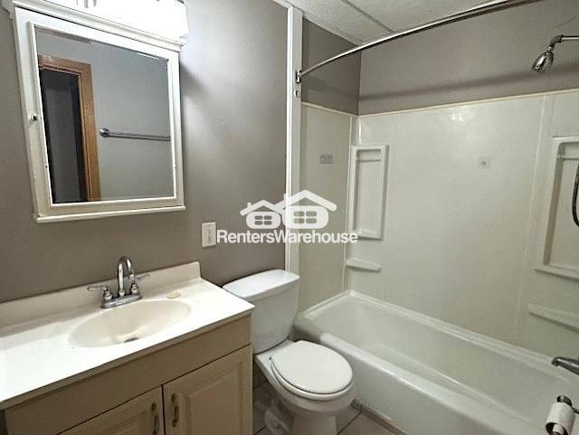 Building Photo - 10840 Rockford Rd