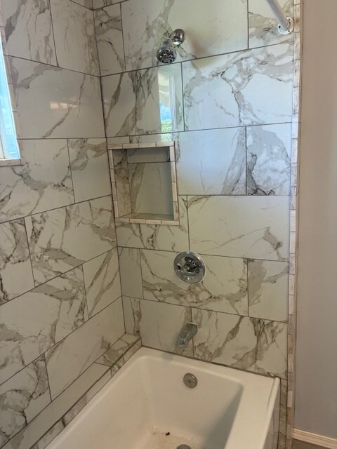 Building Photo - 2623 Halalu St