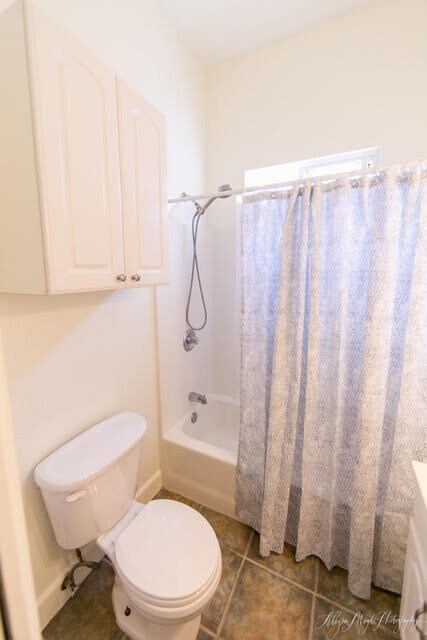 Building Photo - 1430 Pine St