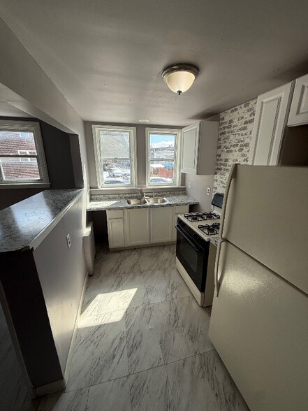 Building Photo - 2366 Baird Blvd