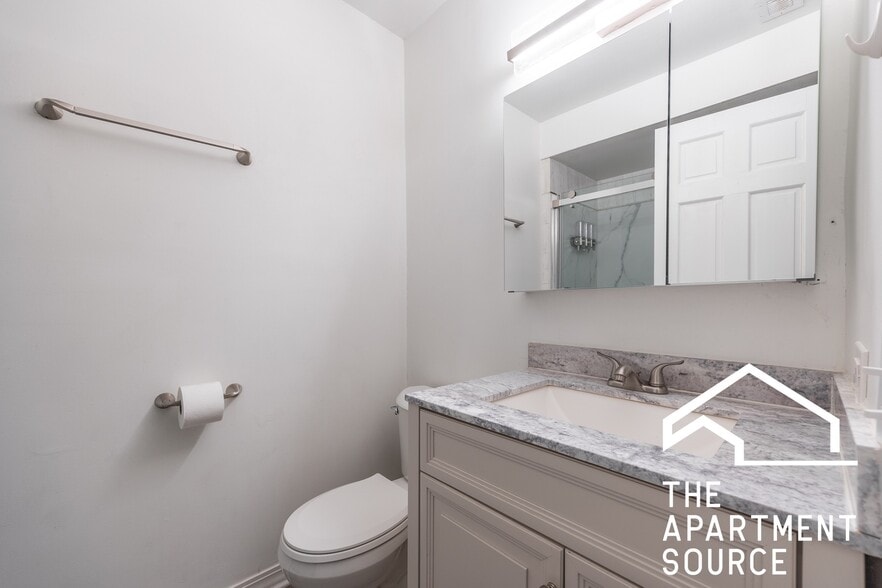 Building Photo - 1844 W Henderson St