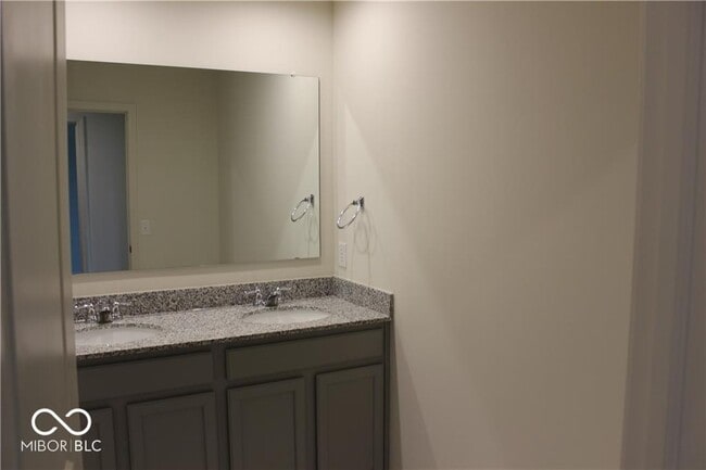 Building Photo - 14270 Bay Willow Dr