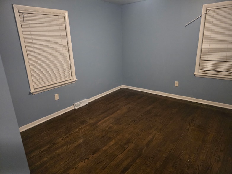 Building Photo - 14616 State St