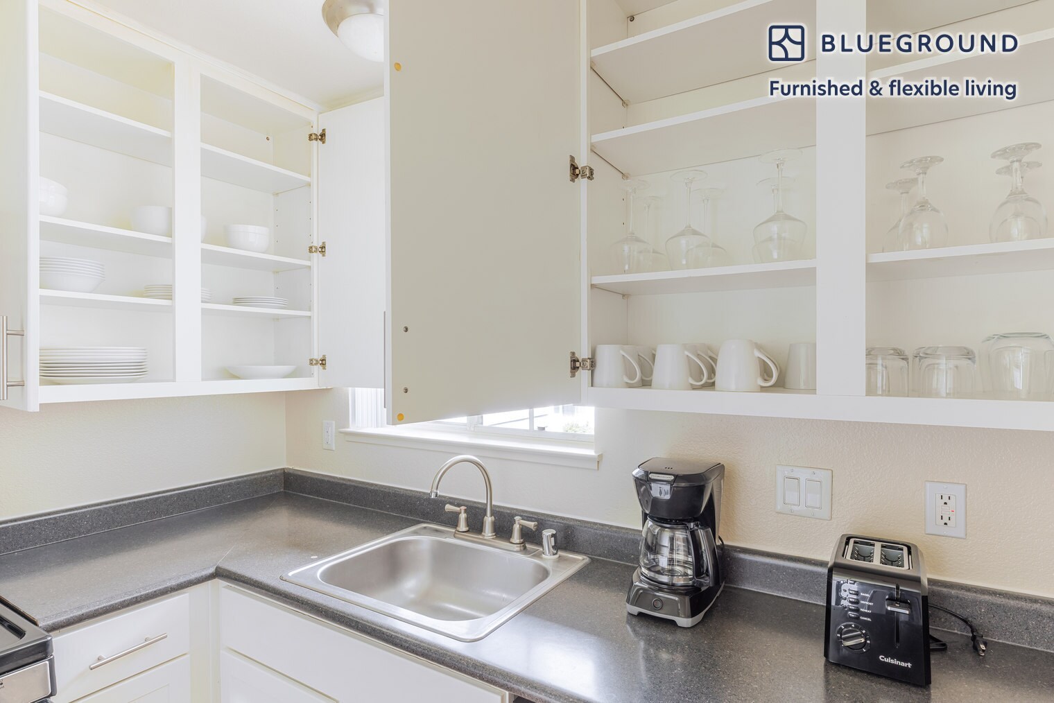 Building Photo - 43 Rock Harbor Ln