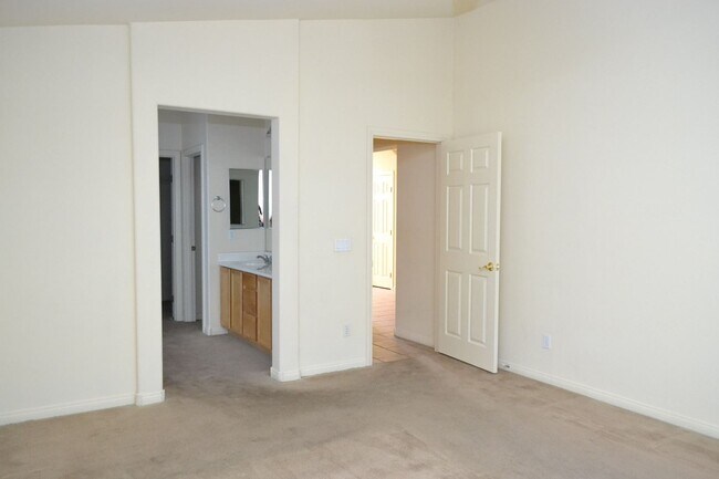 Building Photo - SOUTHERN HIGHLANDS - 2 STORY - 89141