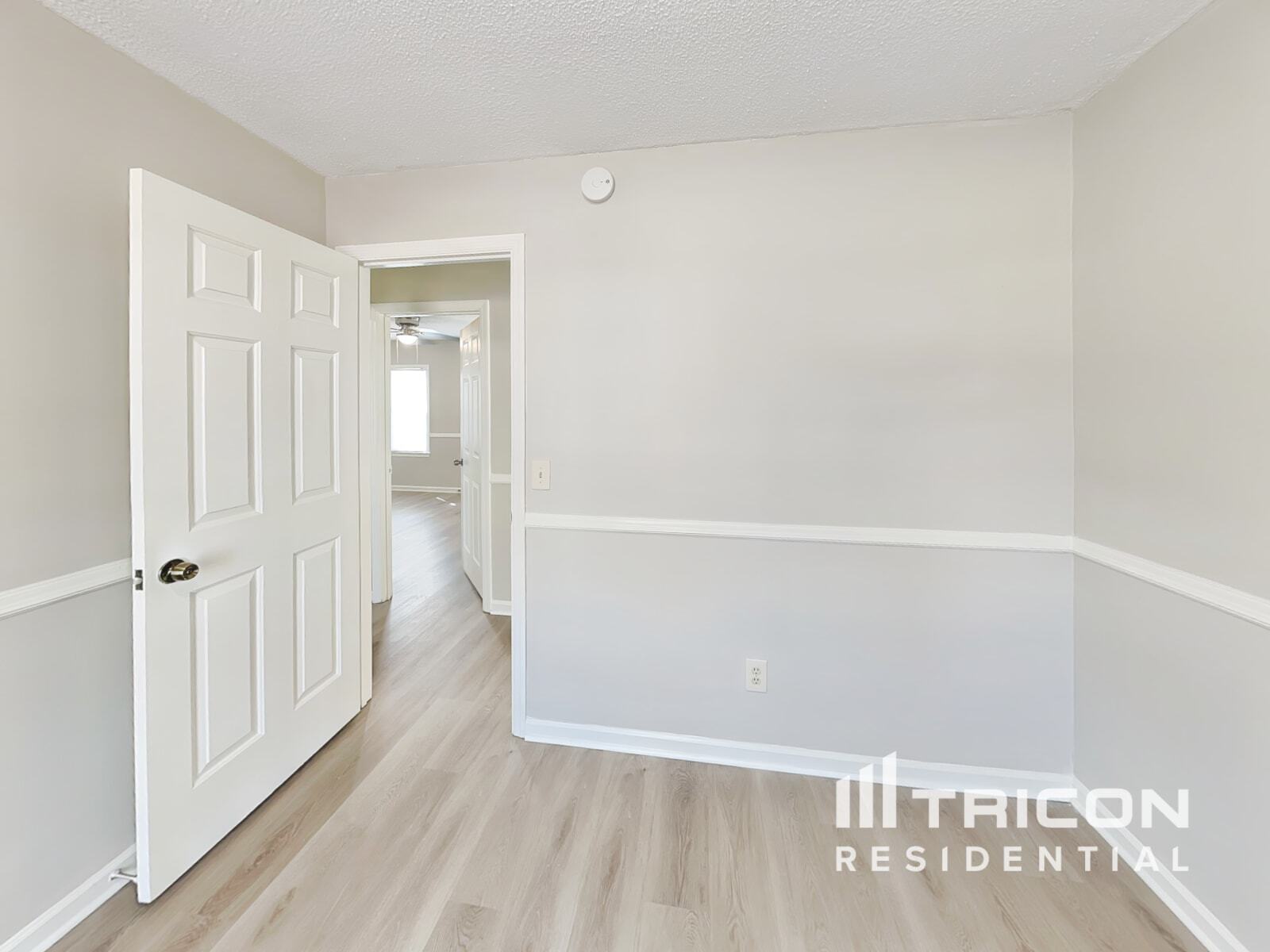 Building Photo - 204 River Song Rd