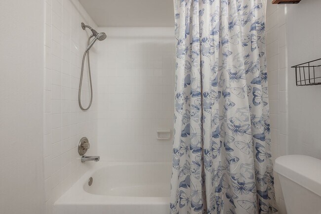 Building Photo - 13608 S Village #6204